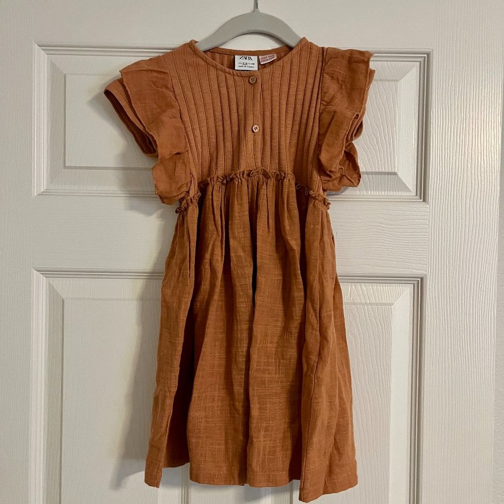 ZARA // flutter sleeve dress // 4-5